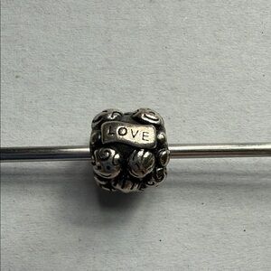 Pandora Silver Love/Family Charm